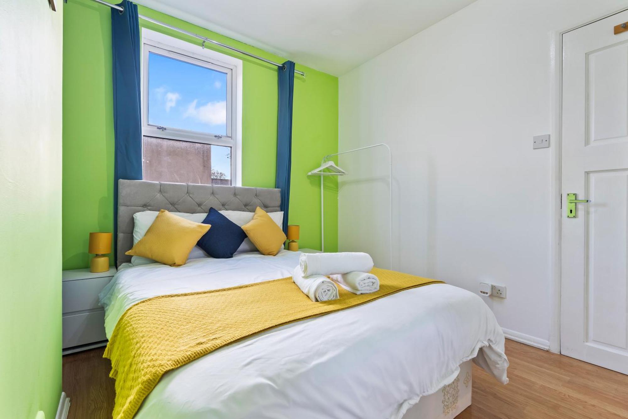 Comfy 4Br House Close To Subway Londres Exterior foto