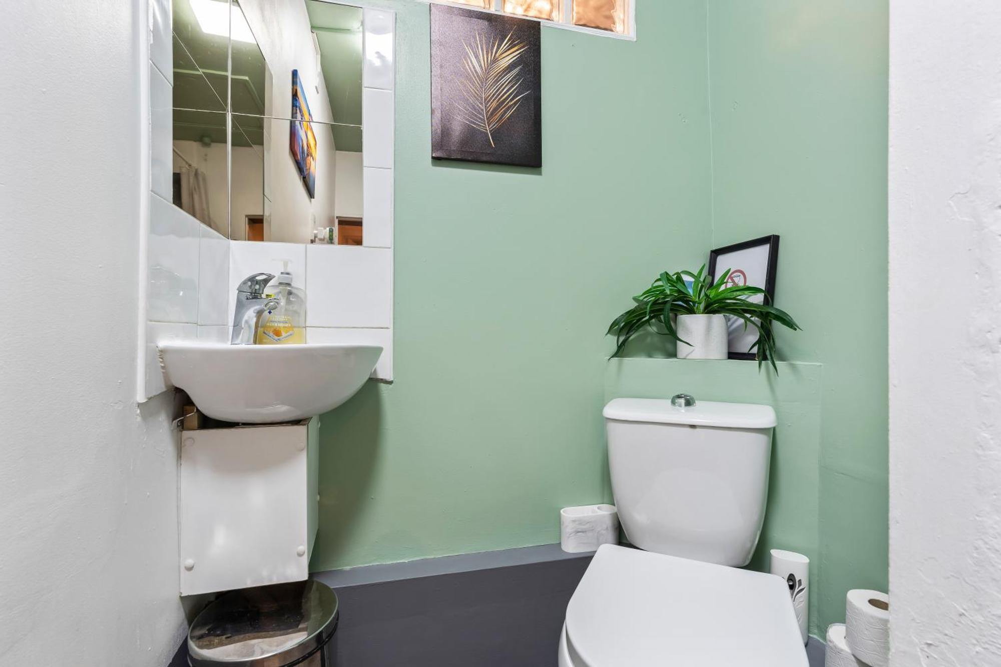 Comfy 4Br House Close To Subway Londres Exterior foto