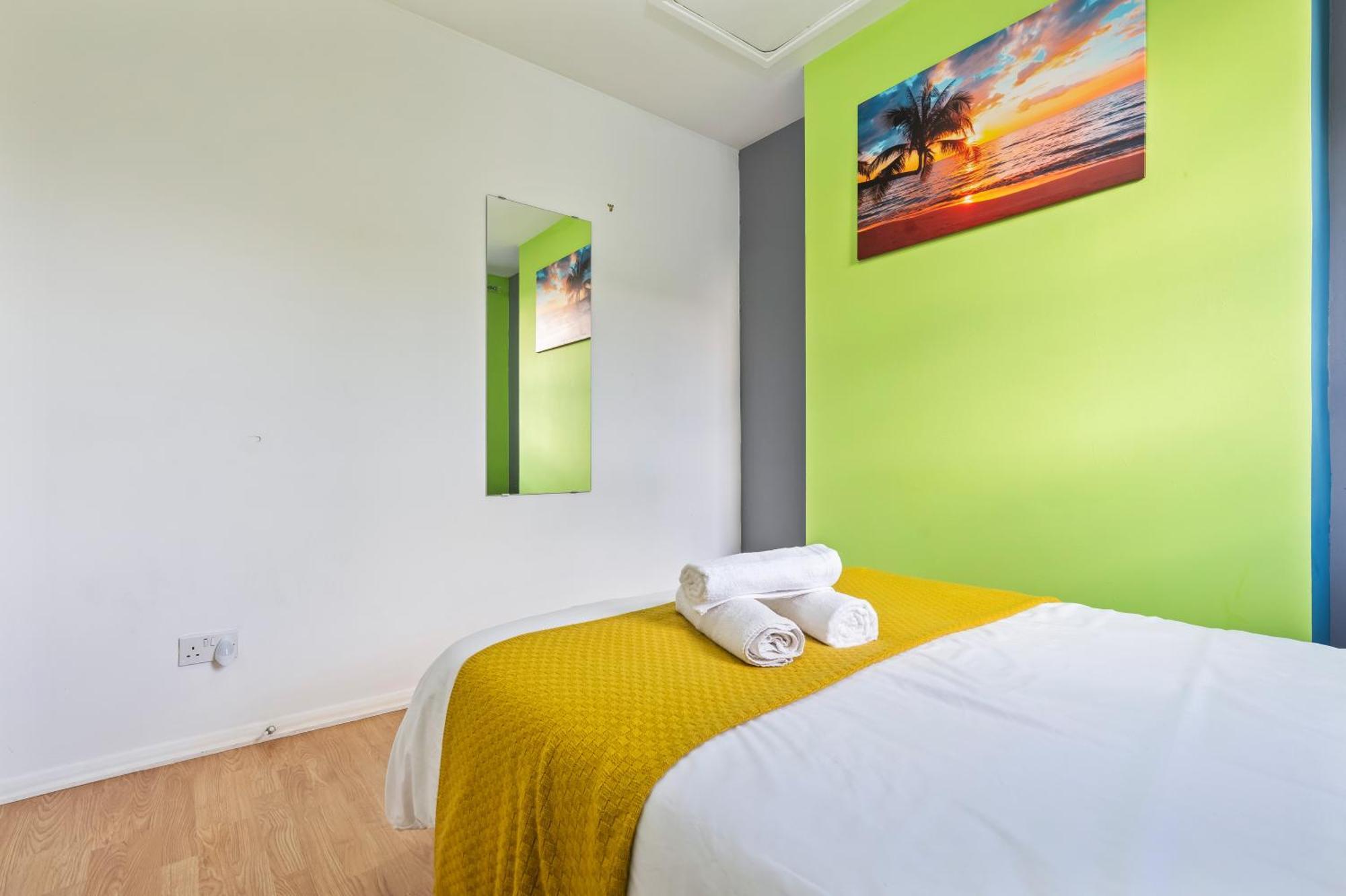 Comfy 4Br House Close To Subway Londres Exterior foto